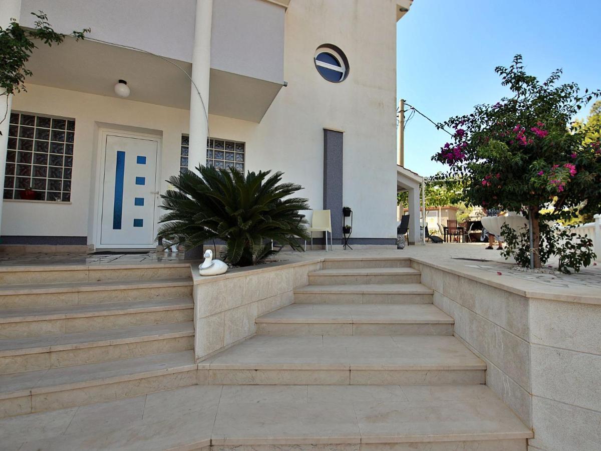 Apartment Anda-1 By Interhome Trogir Eksteriør billede