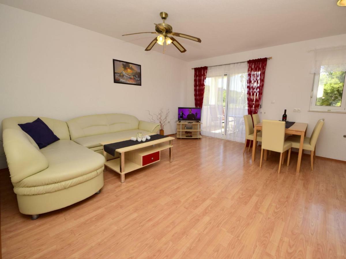 Apartment Anda-1 By Interhome Trogir Eksteriør billede